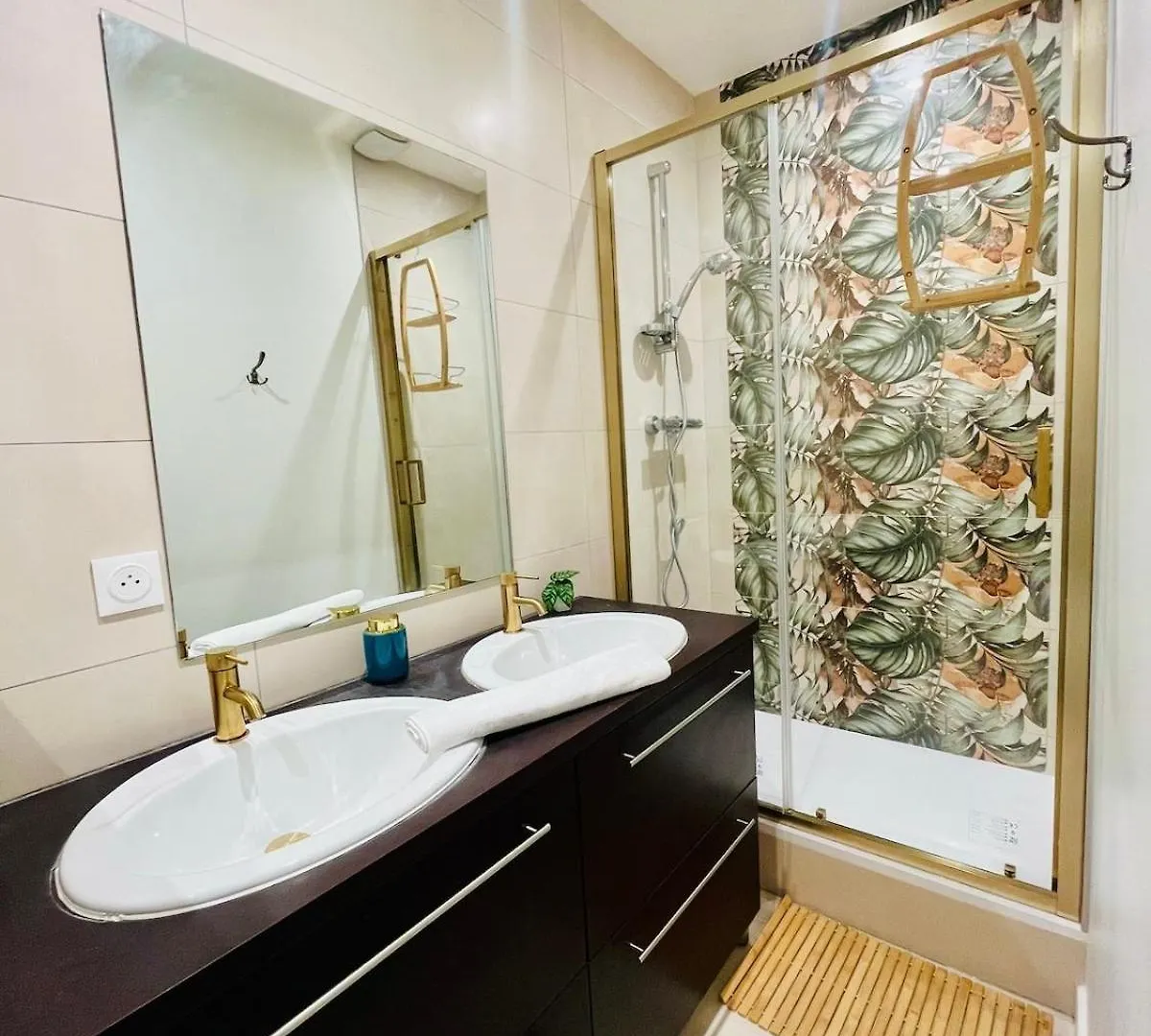 Le Coin De Mel, Parking Prive, 6 Personnes Apartment Saint-Alban-de-Roche