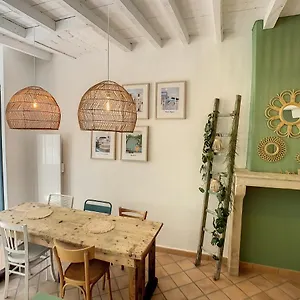  Hébergement de vacances La Galerie